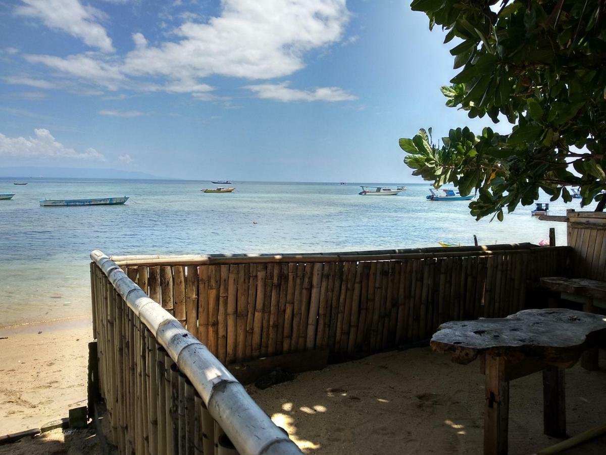 Sunset Guest House & Bar Bunaken Εξωτερικό φωτογραφία
